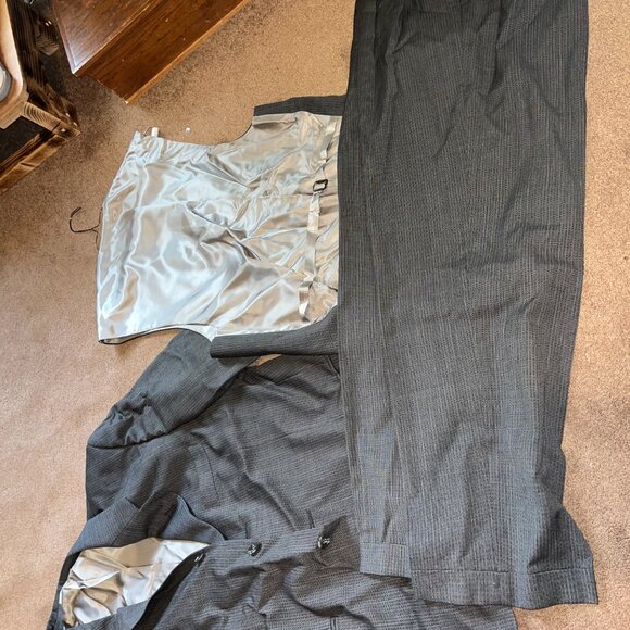 Mondo Uomo mens 3 piece gray wool suit sz 42R - Picture 8 of 9